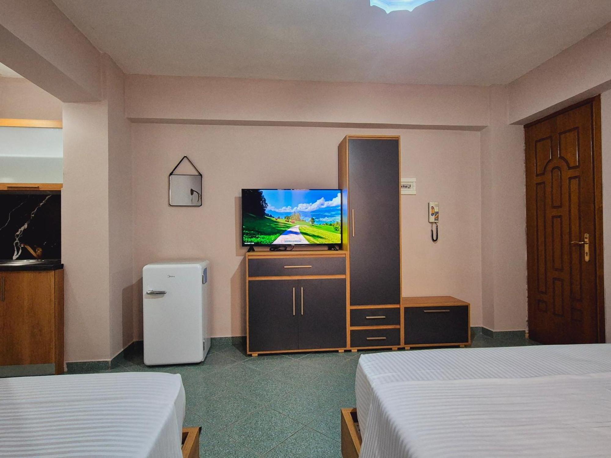 Barca Rooms Sarande Ruang foto