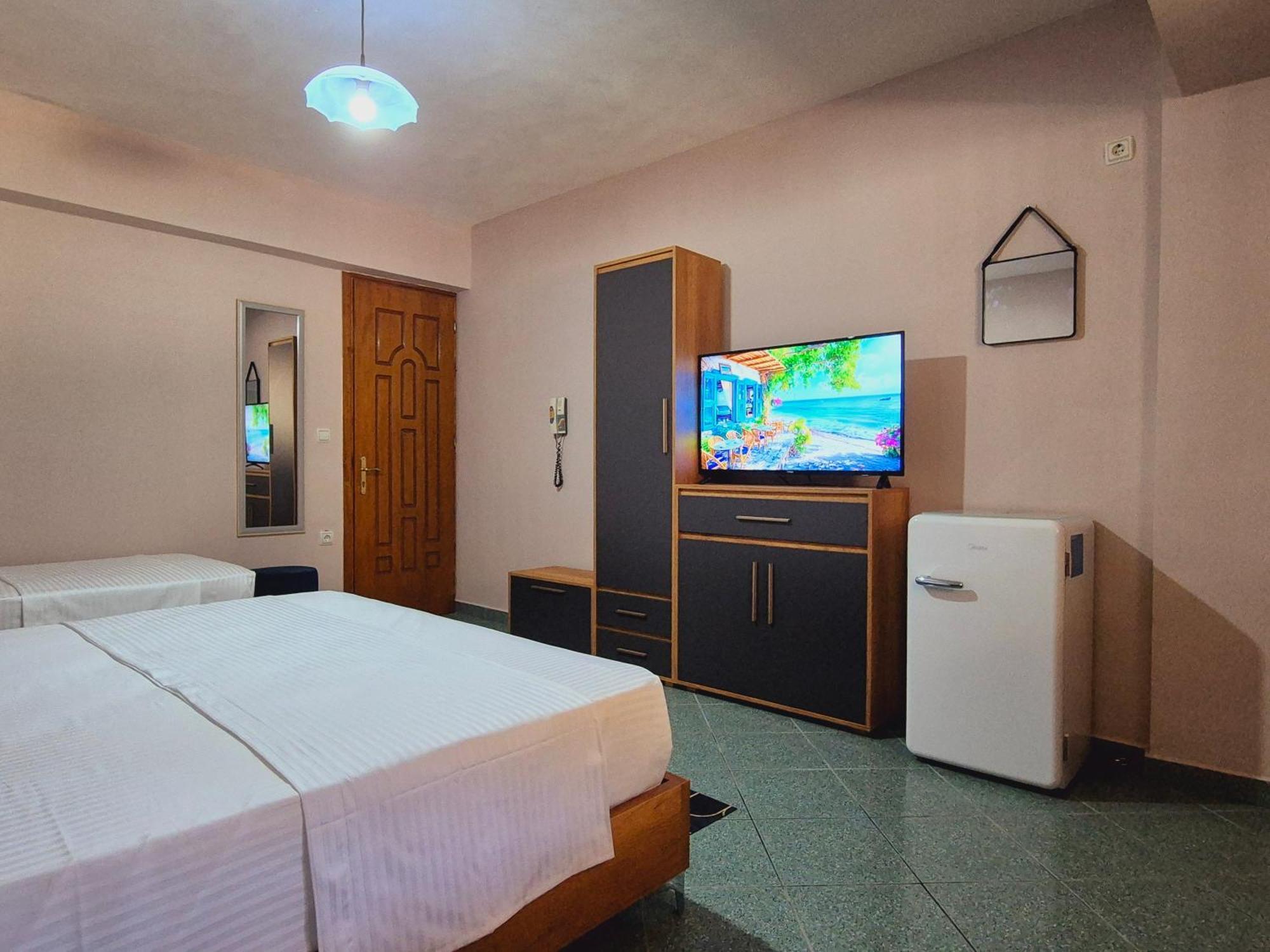 Barca Rooms Sarande Ruang foto